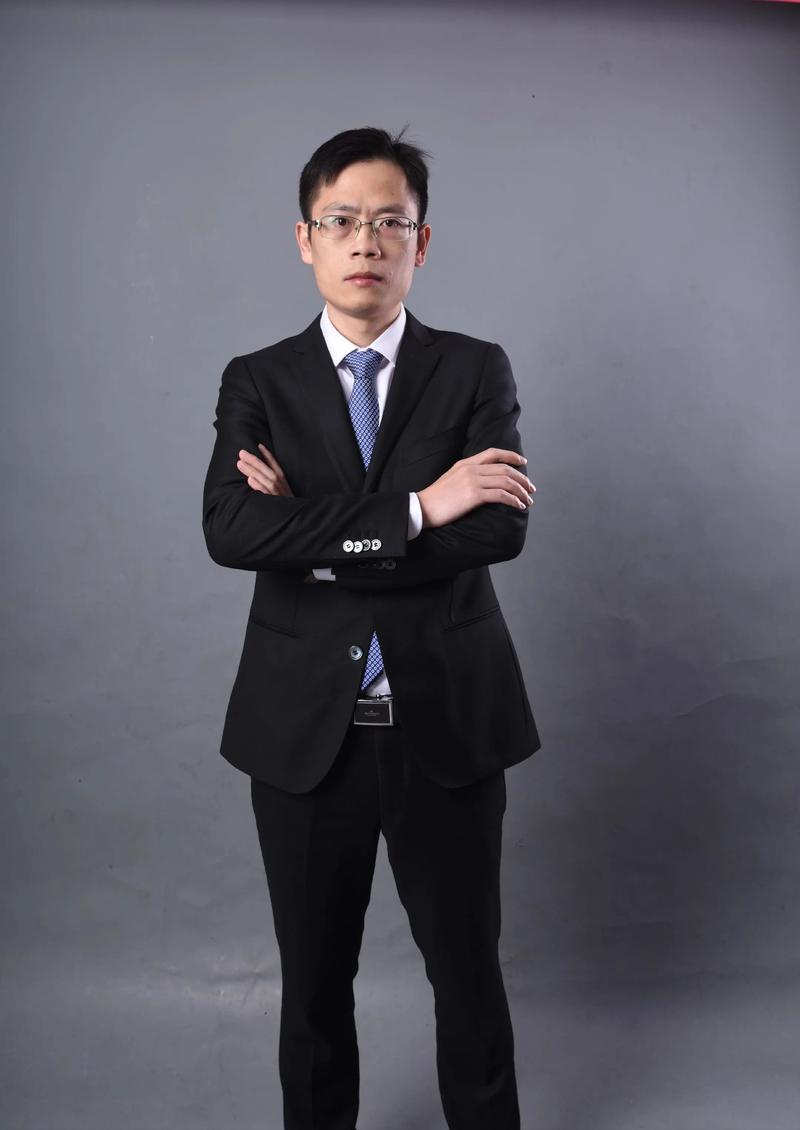 曾庆婵 创始人 & 执行董事